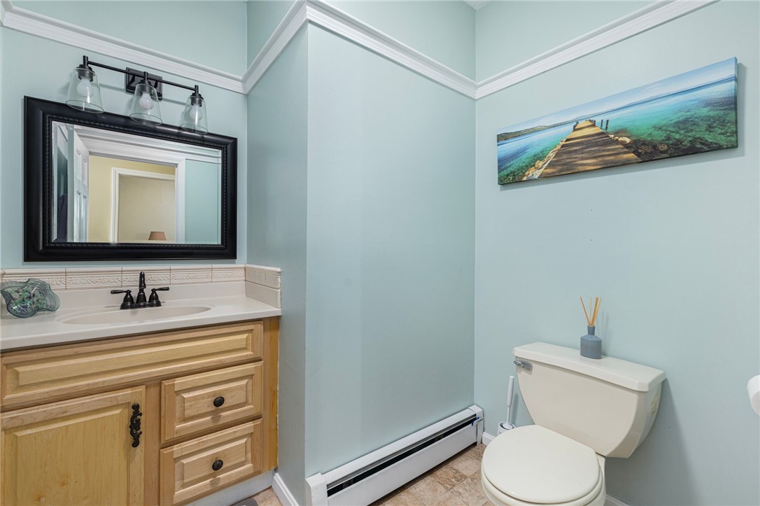 45 Beechwood Drive Cranston, RI 02921 - Photo 21 of 50