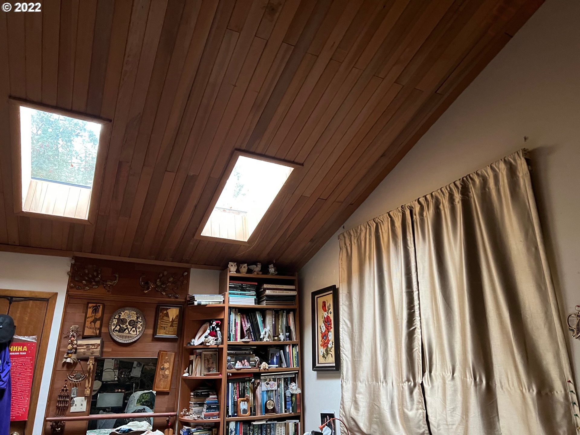 5615 Southwest Pendleton Street Portland, OR 97221 - Photo 5 of 13 Gallery Image 5
