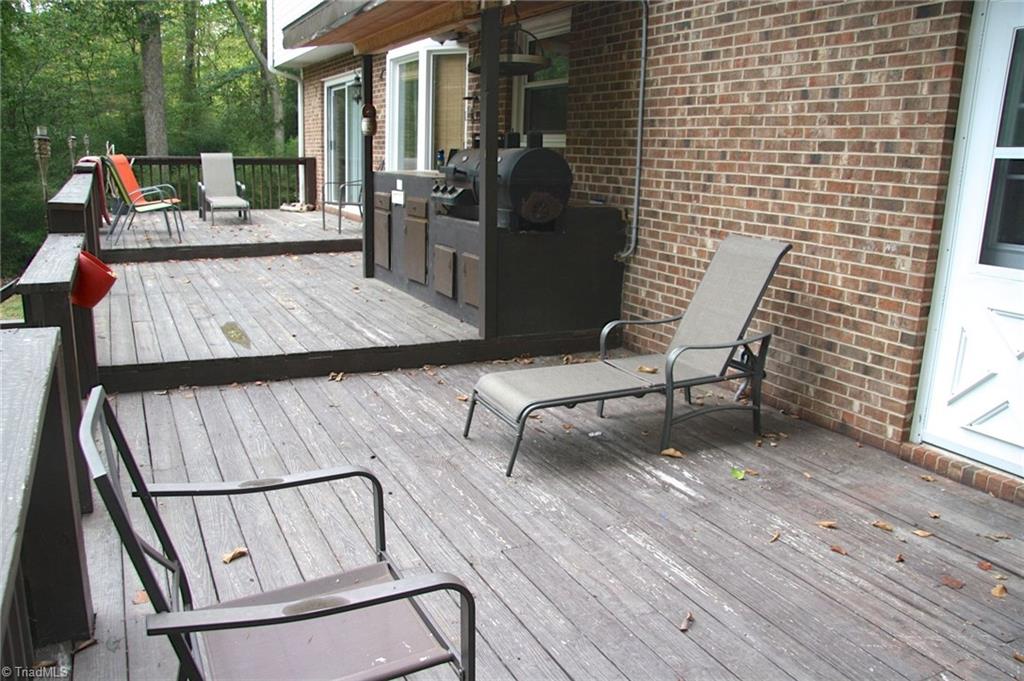 7701 Penns Grove Road Summerfield, NC 27358 - Photo 23 of 30 Gallery Image 23