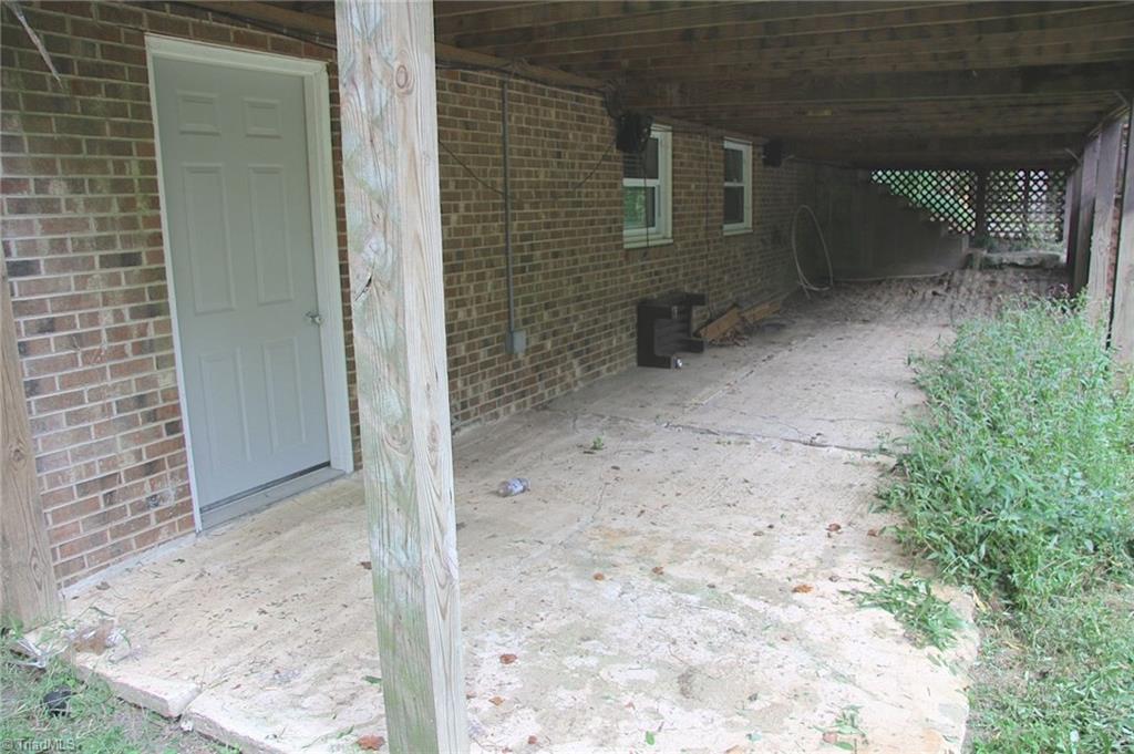 7701 Penns Grove Road Summerfield, NC 27358 - Photo 26 of 30 Gallery Image 26