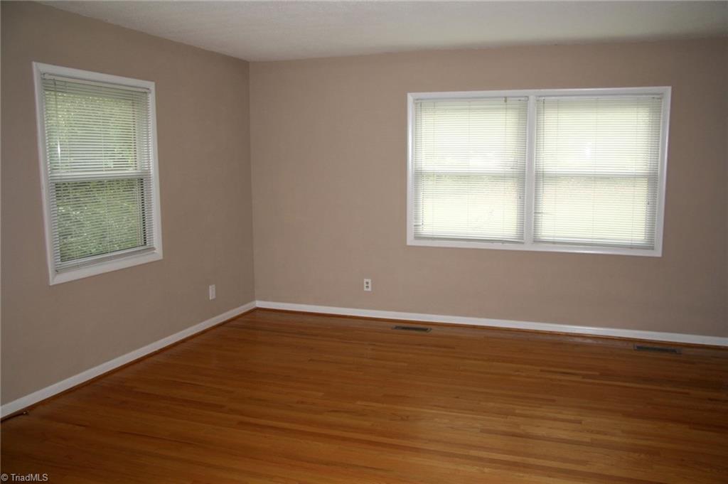 7701 Penns Grove Road Summerfield, NC 27358 - Photo 4 of 30 Gallery Image 4