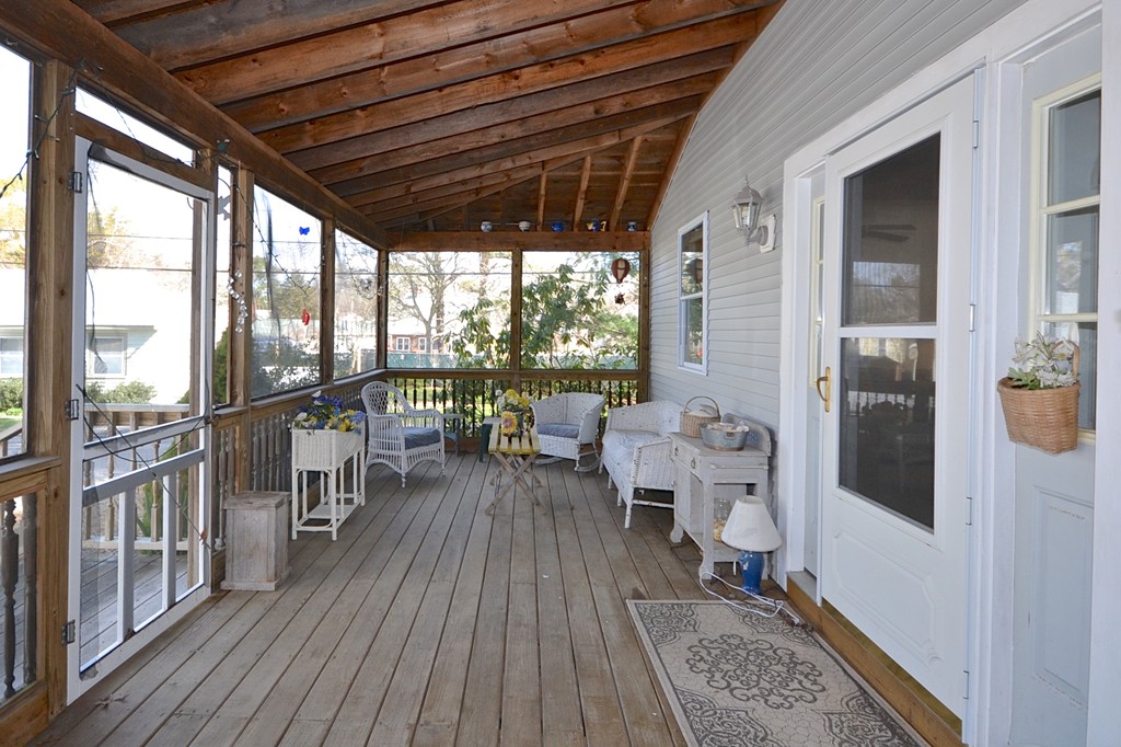 54 Salt Works Road Wareham, MA 02571 - Photo 5 of 15