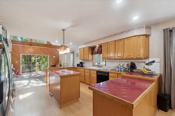 $310,000 | 7272 Huff Road, Bellevue, MI 49021