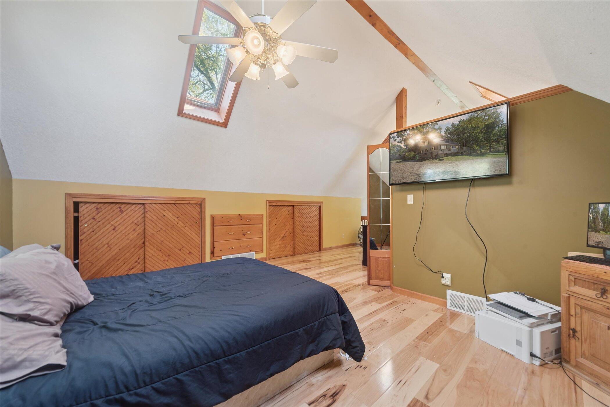 7272 Huff Road Bellevue, MI 49021 - Photo 17 of 40 17-7272-Huff-Rd-Bellevue-MI-49021-Window