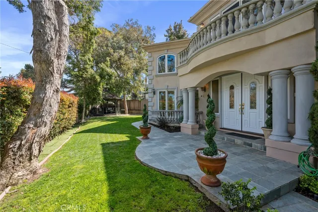 $16,000 | 3210 North Ardmore Avenue, Manhattan Beach, CA 90266