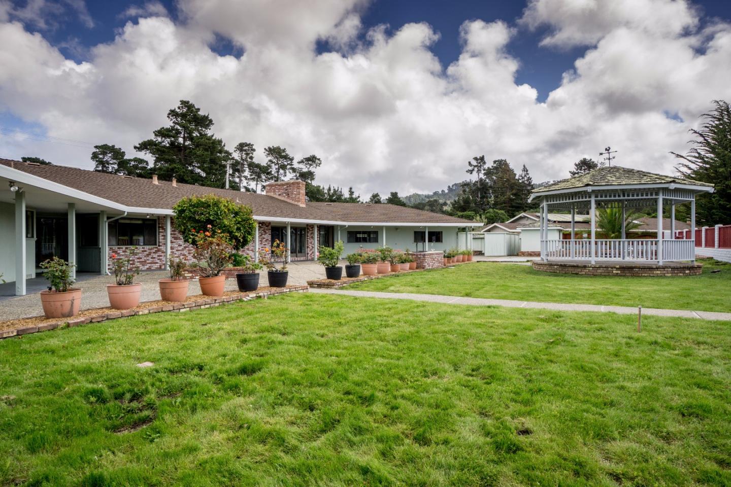 1276 Sylvan Road Monterey, CA 93940 - Photo 25 of 26 Gallery Image 25