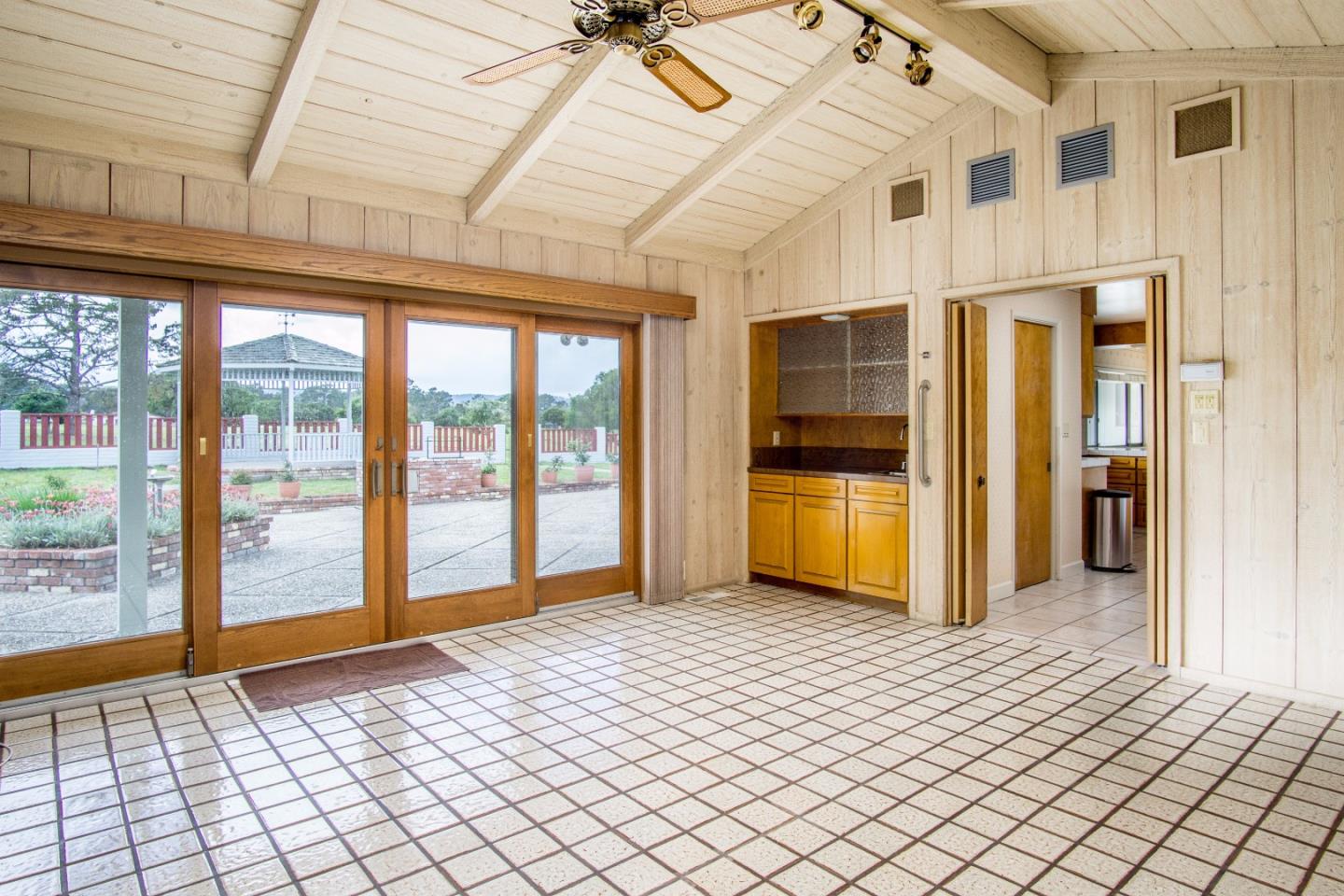 1276 Sylvan Road Monterey, CA 93940 - Photo 5 of 26 Gallery Image 5
