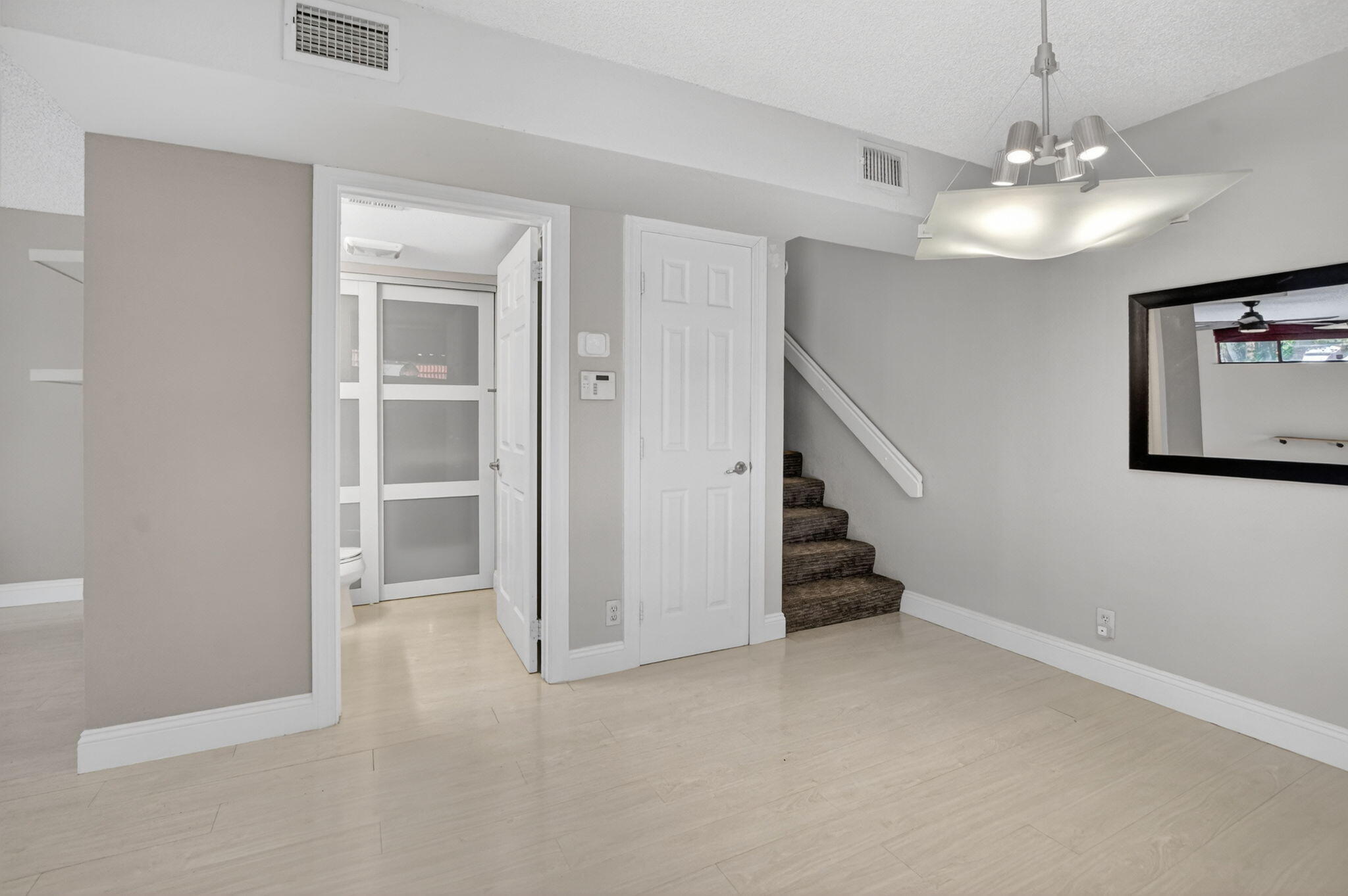 8099 Severn Drive, Unit D Boca Raton, FL 33433 - Photo 14 of 52 14-web-or-mls-DSC_5724