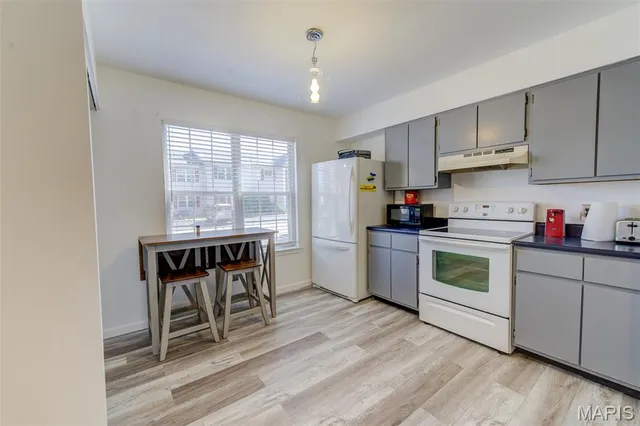 $155,000 | 97 Sugar Bend Court, St. Peters, MO 63376