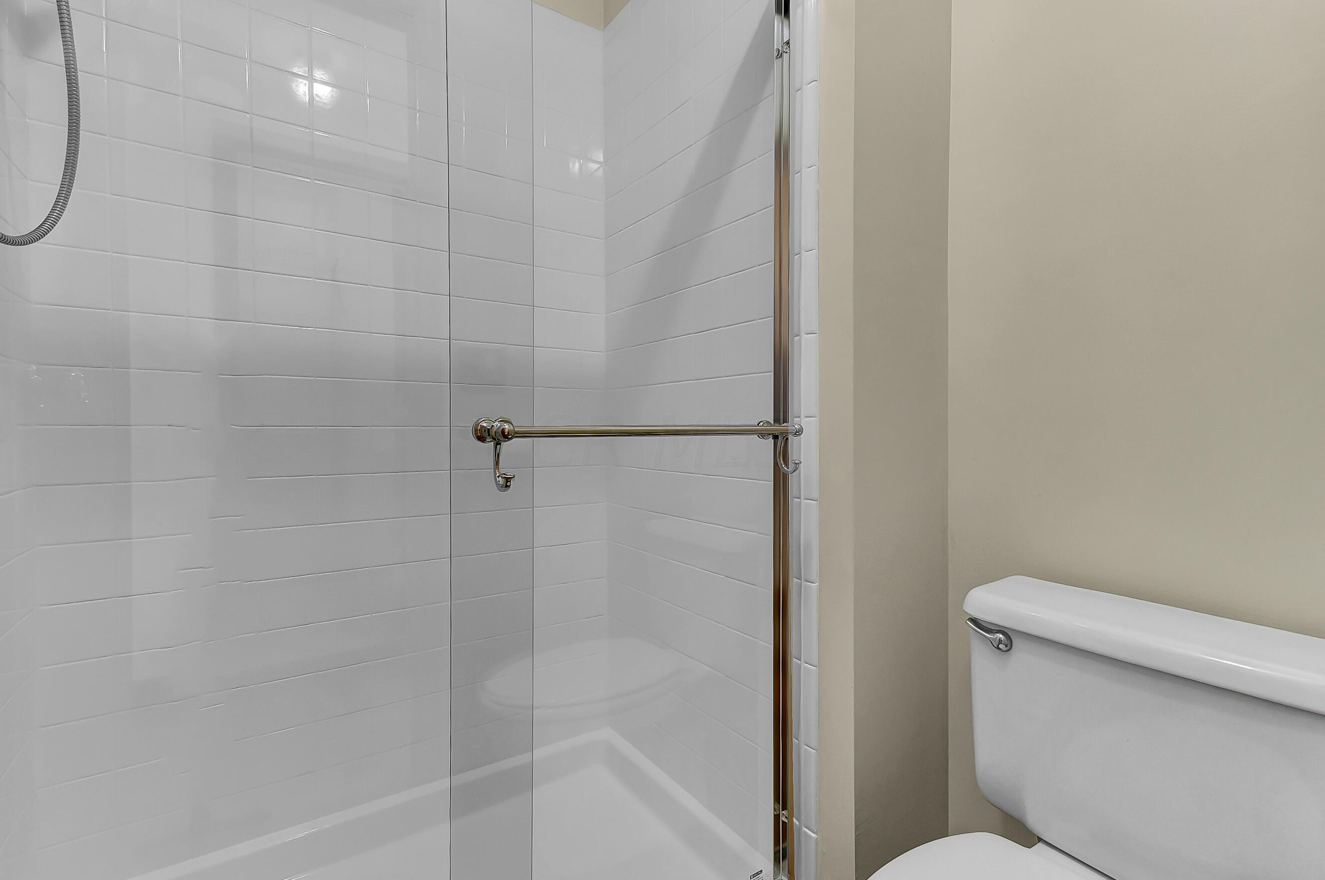 3563 Raflin Drive Columbus, OH 43231 - Photo 16 of 29 Gallery Image 16