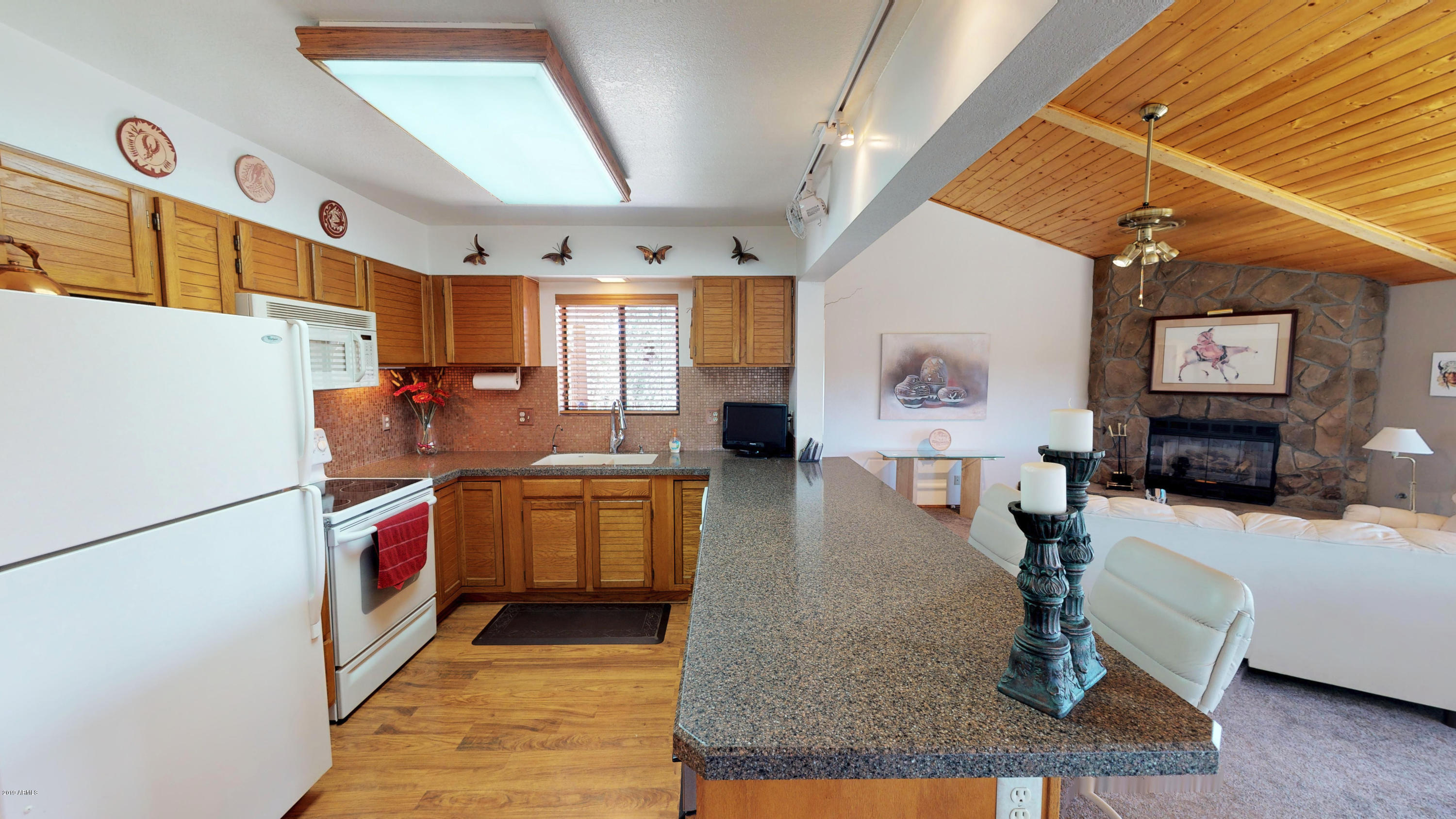 211 Point Circle Payson, AZ 85541 - Photo 9 of 23 Kitchen