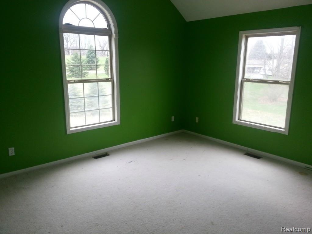 6278 Deacon Hill Road Howell, MI 48843 - Photo 6 of 10 Gallery Image 6