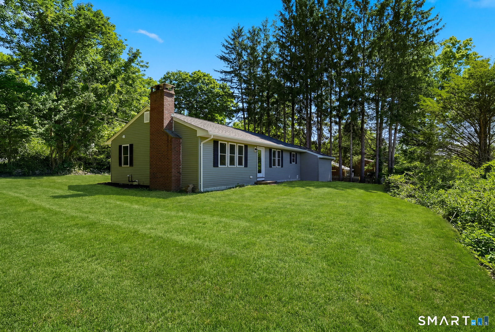 18 Maynard Hill Road Preston, CT 06365 - Photo 2 of 34 Grass has been digitally enhanced