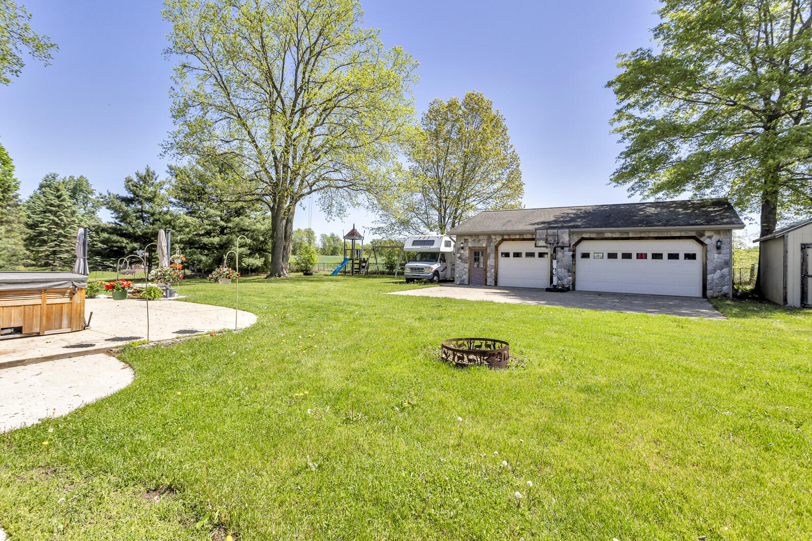 8595 Rives Junction Road Rives Junction, MI 49277 - Photo 3 of 60 Addt'l 3 Car Garage