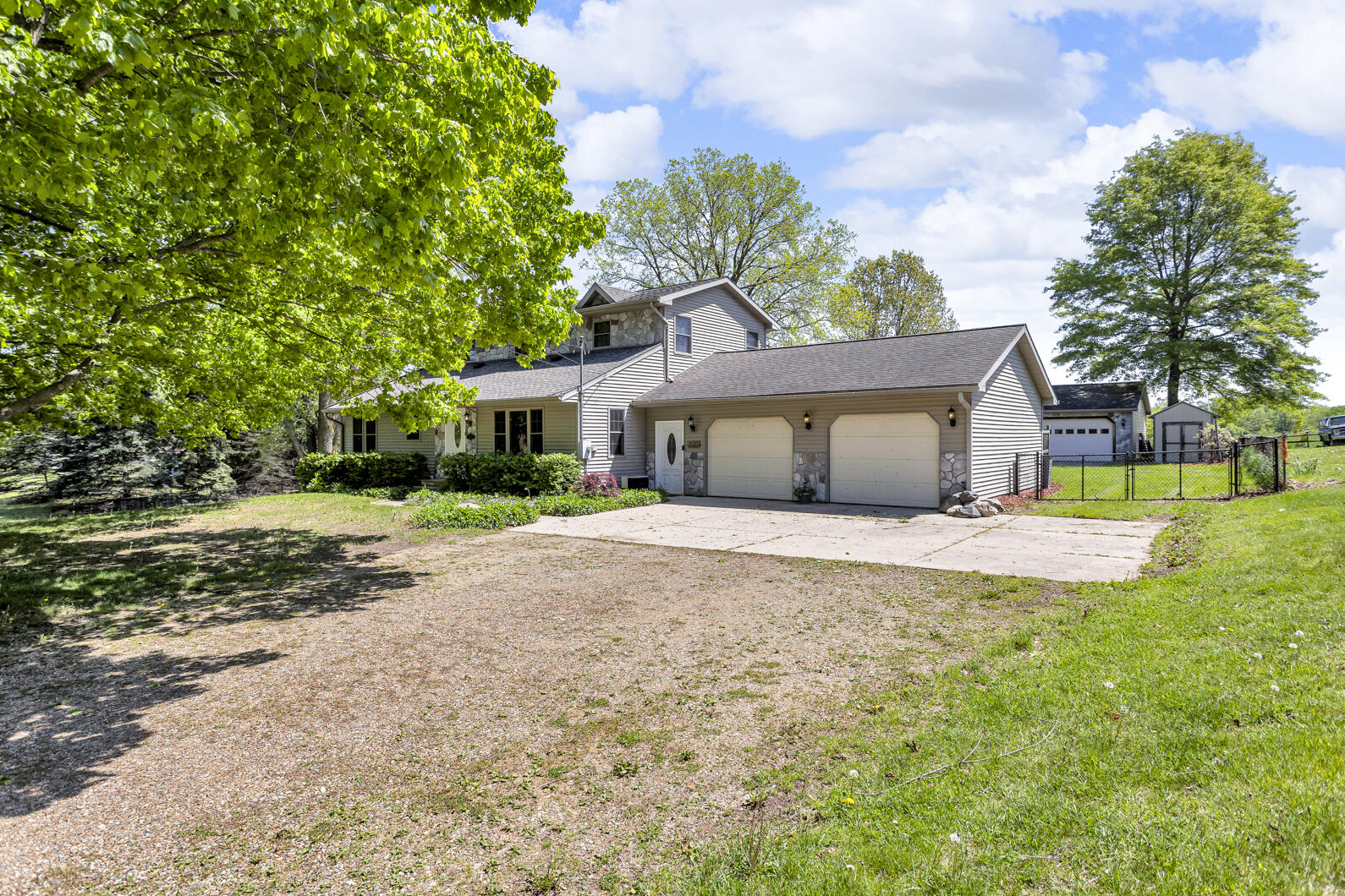 8595 Rives Junction Road Rives Junction, MI 49277 - Photo 44 of 60 Front View