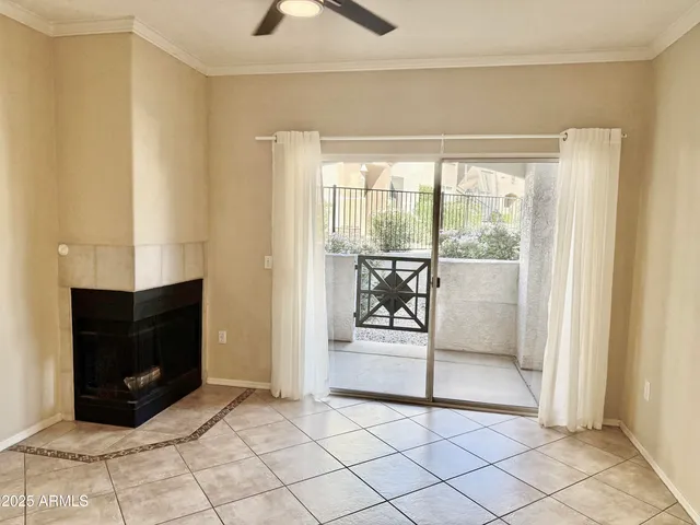 a view of a livingroom with furniture