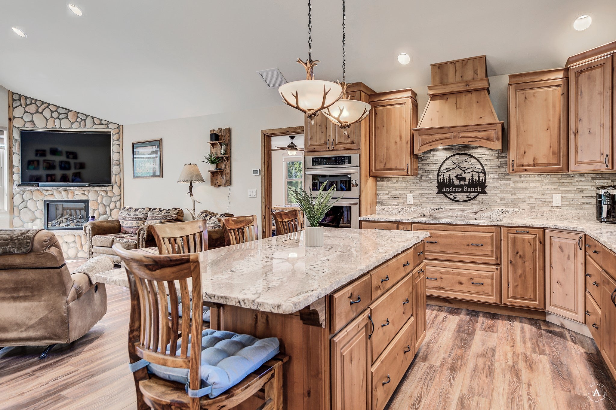 617 McClellan Creek Road Clancy, MT 59634 - Photo 11 of 99 Gallery Image 11