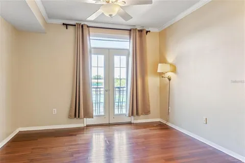 $2,390 | 501 Knights Run Avenue, Unit 2213, Tampa, FL 33602