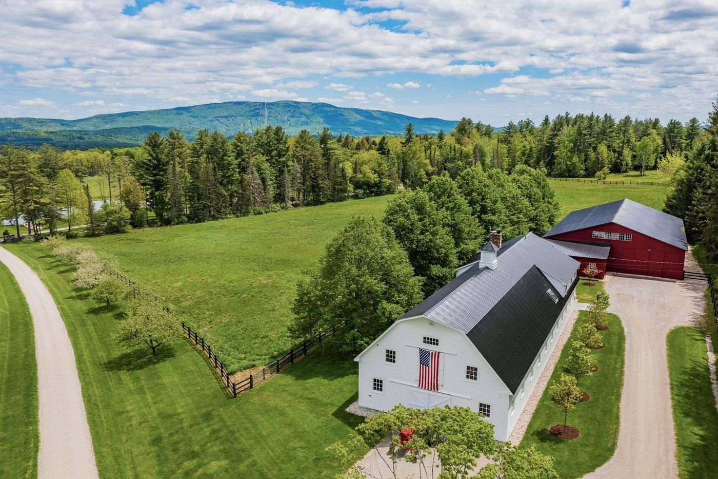 904 Reilly Road Londonderry, VT 05148 - Photo 29 of 40