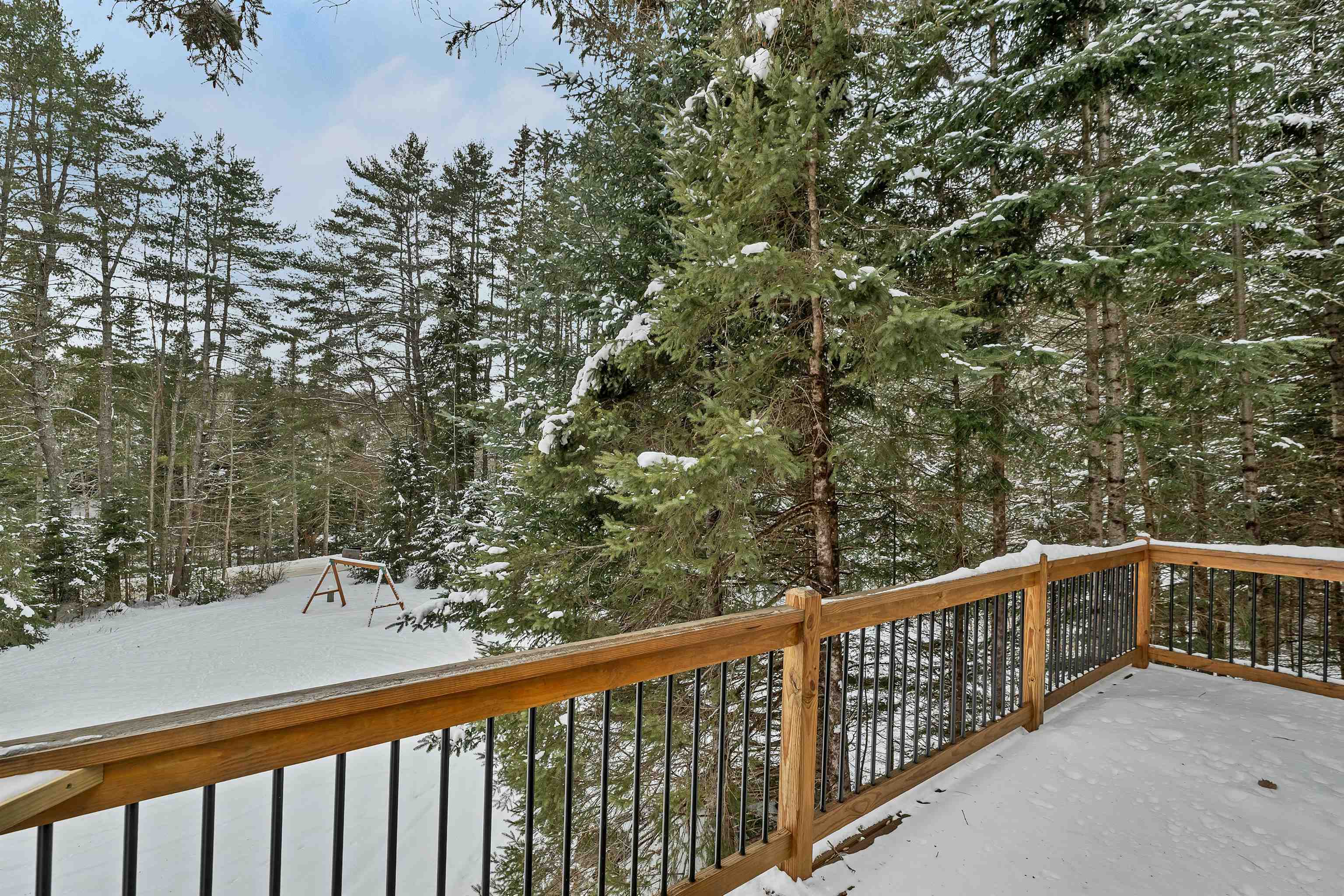 264 Wing Road Bethlehem, NH 03574 - Photo 15 of 58