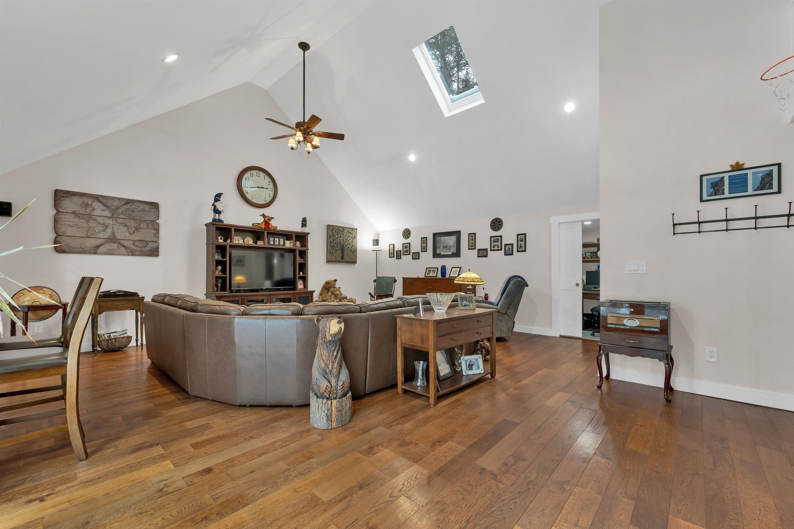 264 Wing Road Bethlehem, NH 03574 - Photo 18 of 58