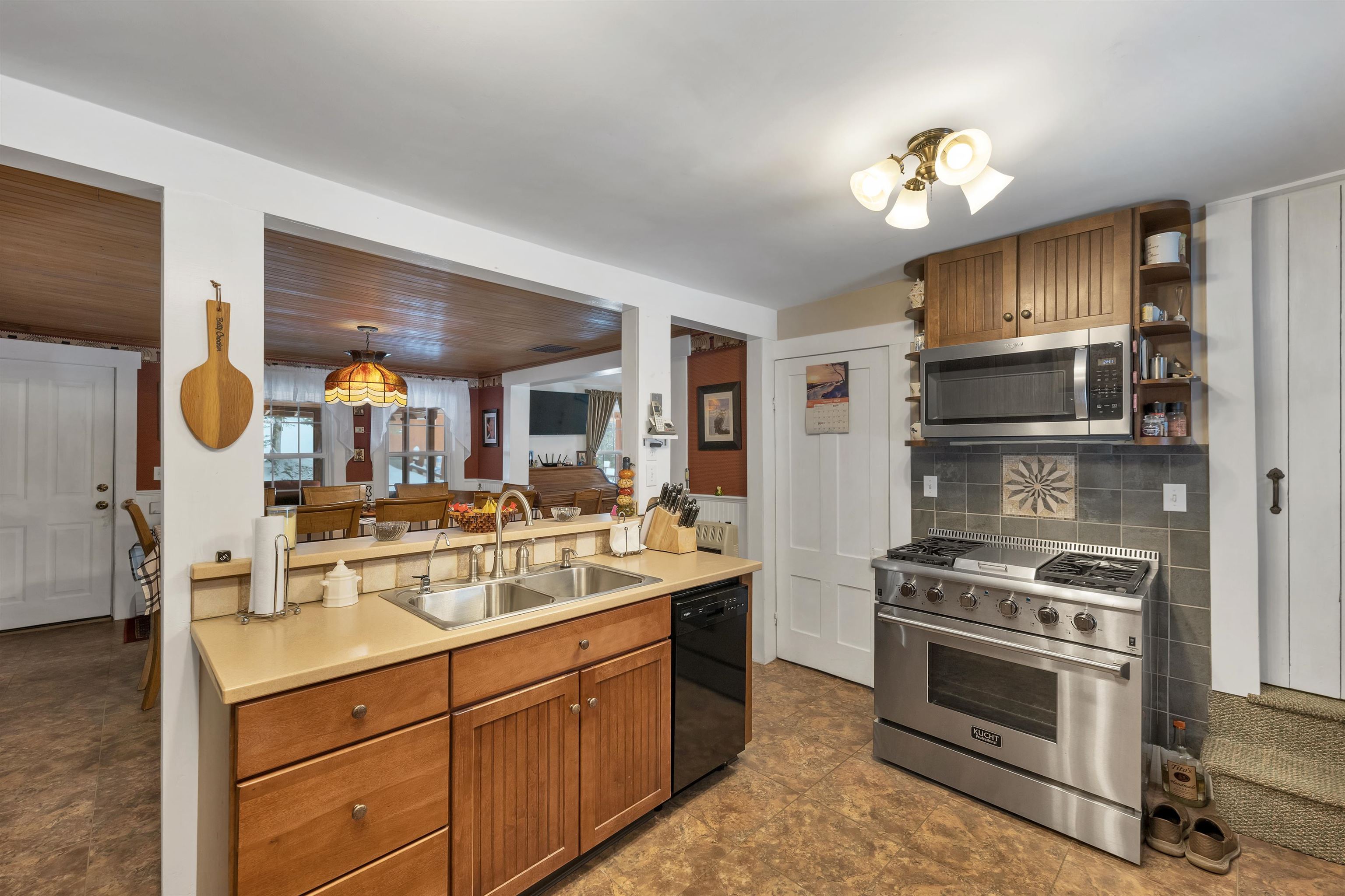 264 Wing Road Bethlehem, NH 03574 - Photo 24 of 58