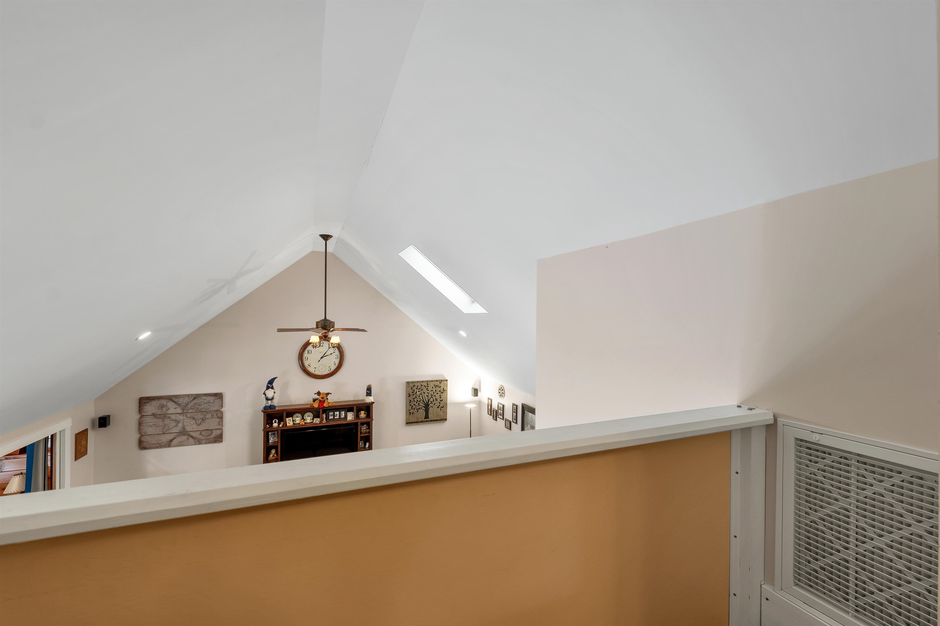 264 Wing Road Bethlehem, NH 03574 - Photo 32 of 58