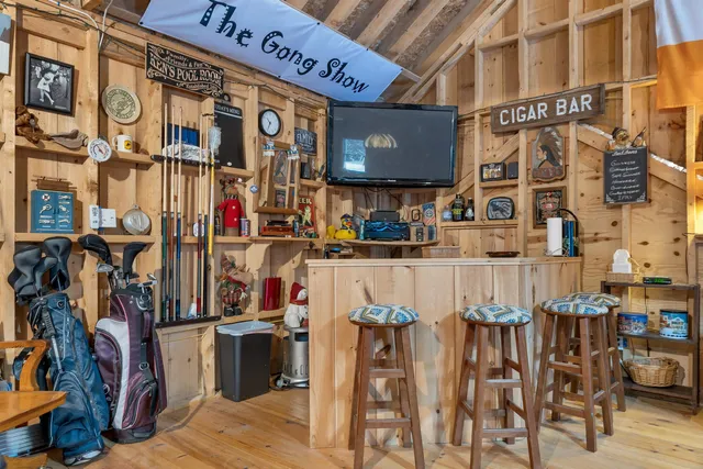 $575,000 | 264 Wing Road, Bethlehem, NH 03574