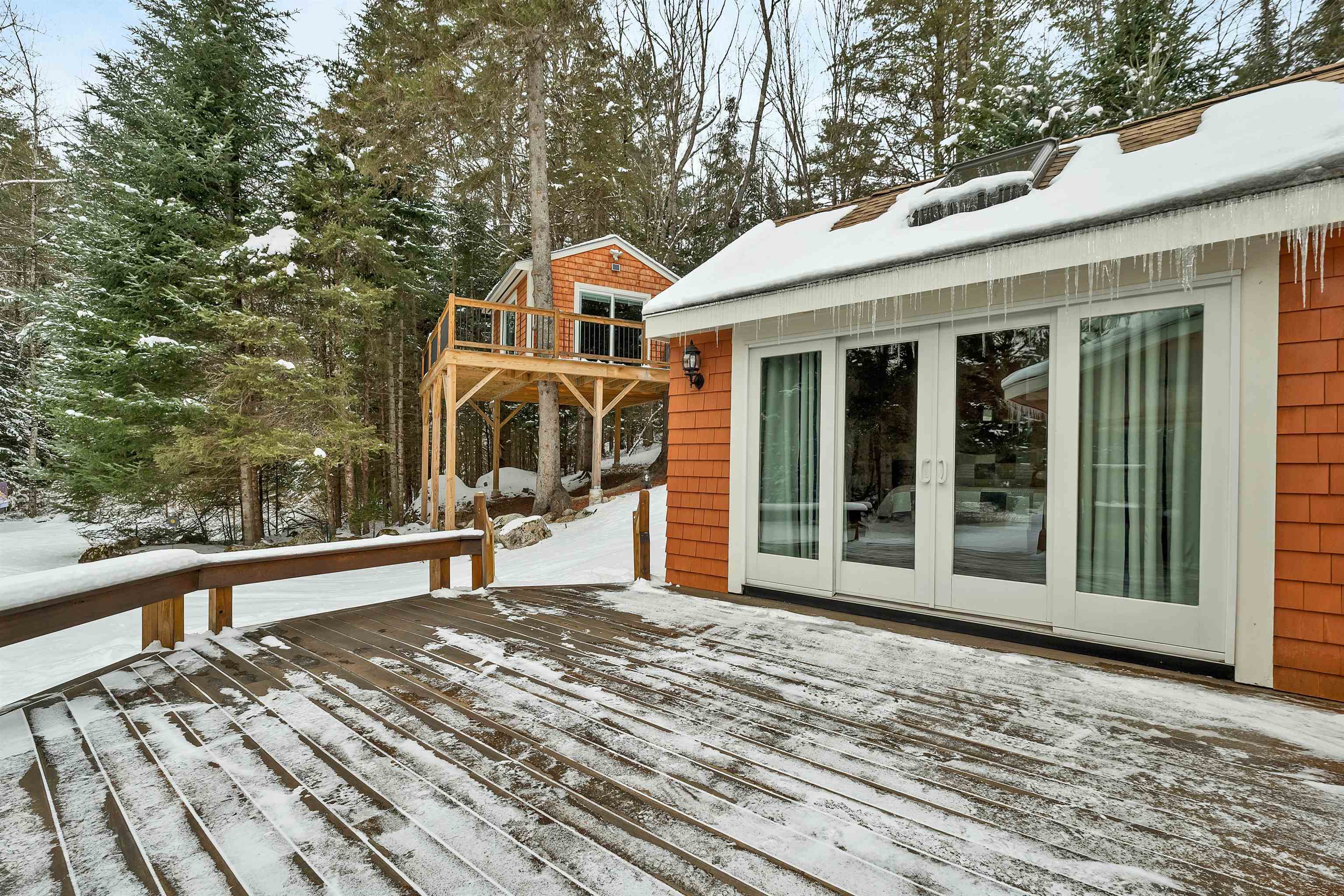 264 Wing Road Bethlehem, NH 03574 - Photo 10 of 58