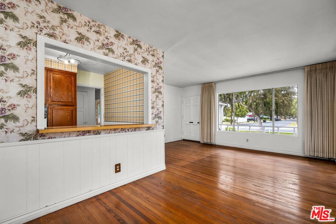 11694 Port Road Culver City, CA 90230 - Photo 15 of 19 Gallery Image 15