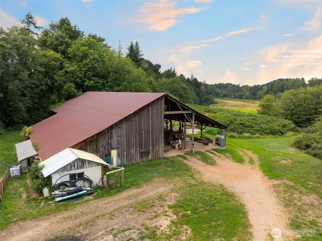 $1,950,000 | 25193 Walker Valley Road, Mount Vernon, WA 98274