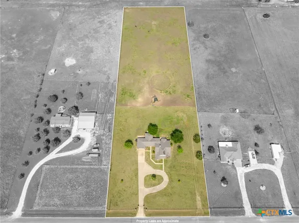 $499,250 | 411 Wade Road, Eddy, TX 76524