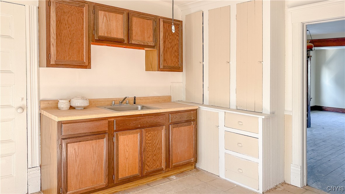 308 Expense Street Rome, NY 13440 - Photo 6 of 7