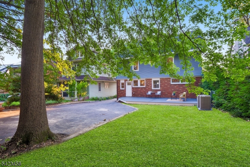 22 Rutgers Street Maplewood, NJ 07040 - Photo 44 of 47