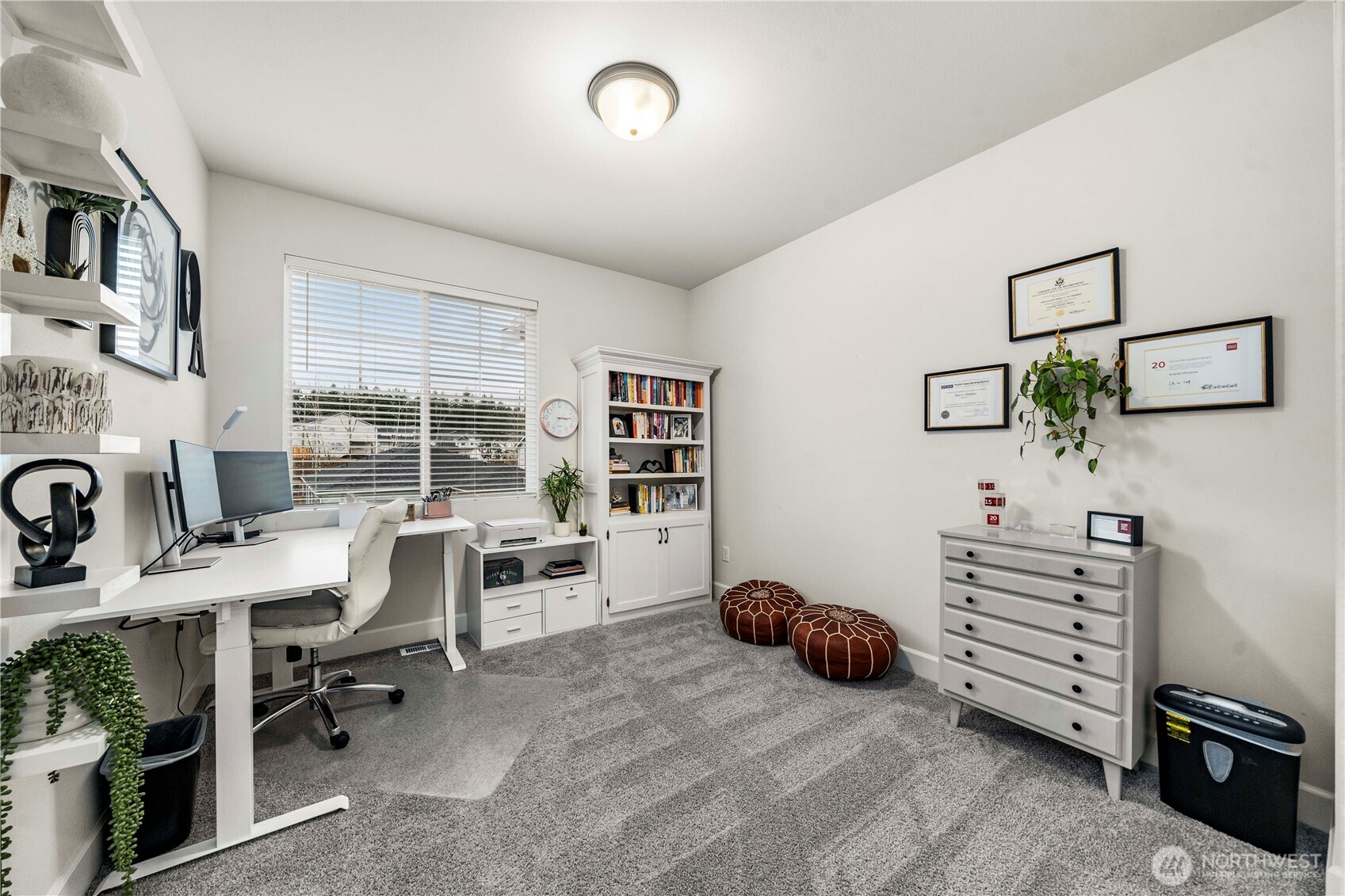6209 Marymere Rd Port Orchard Southwest Port Orchard, WA 98367 - Photo 26 of 34 a bedroom with a bed and a desk