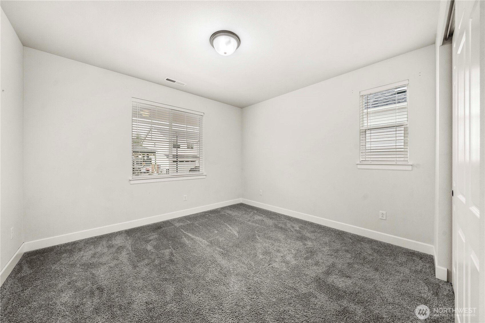 6209 Marymere Rd Port Orchard Southwest Port Orchard, WA 98367 - Photo 5 of 34 an empty room with windows