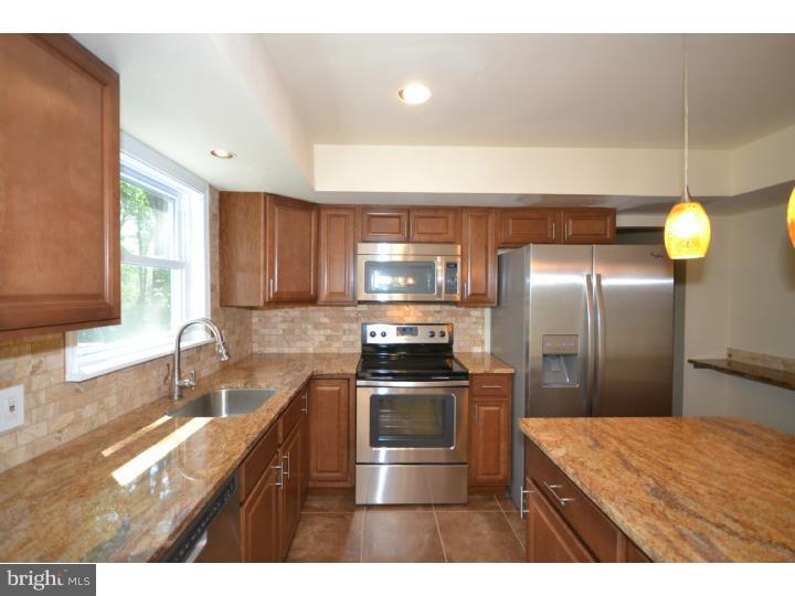 628 Meadowlark Road Eagleville, PA 19403 - Photo 12 of 25 Kitchen