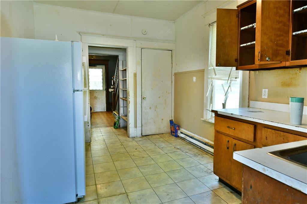 653 South State Line Road Sharon, PA 16146 - Photo 21 of 37 Gallery Image 21
