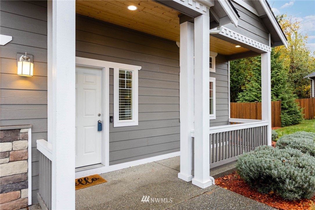 320 Barry Loop Mount Vernon, WA 98274 - Photo 3 of 23 Gallery Image 3