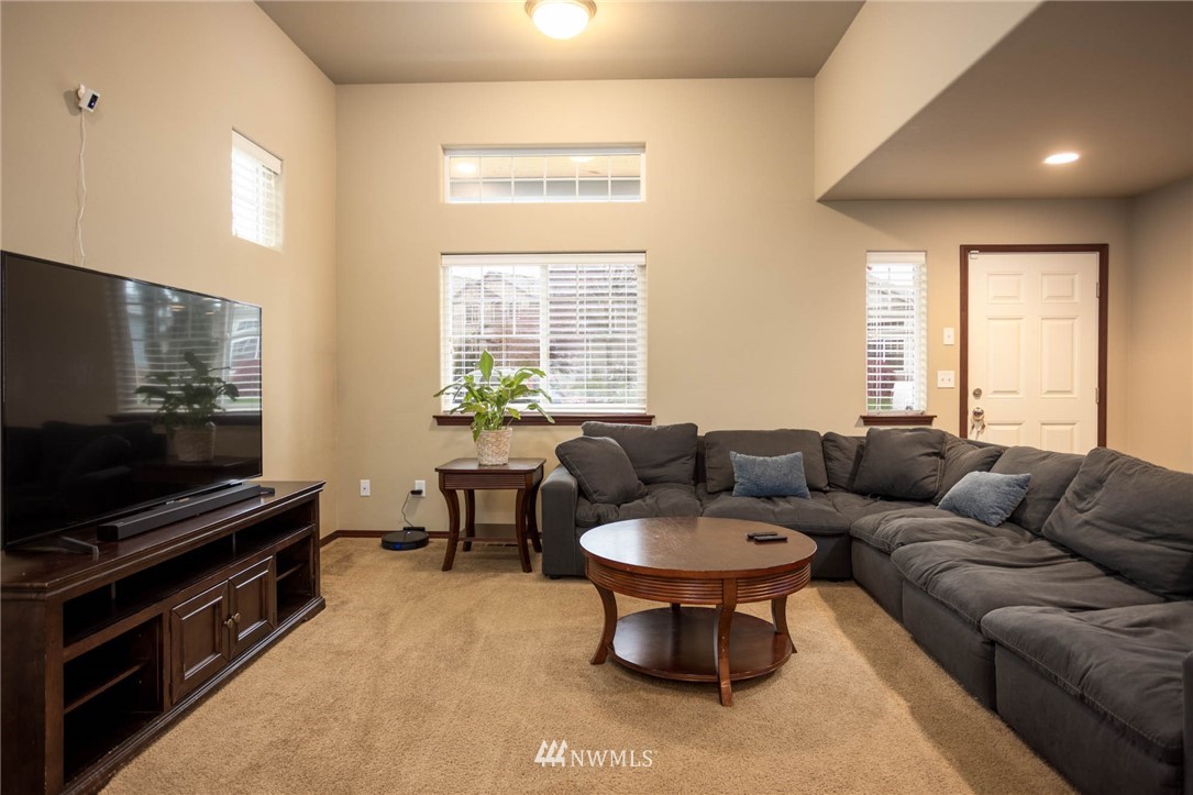 320 Barry Loop Mount Vernon, WA 98274 - Photo 5 of 23 Gallery Image 5