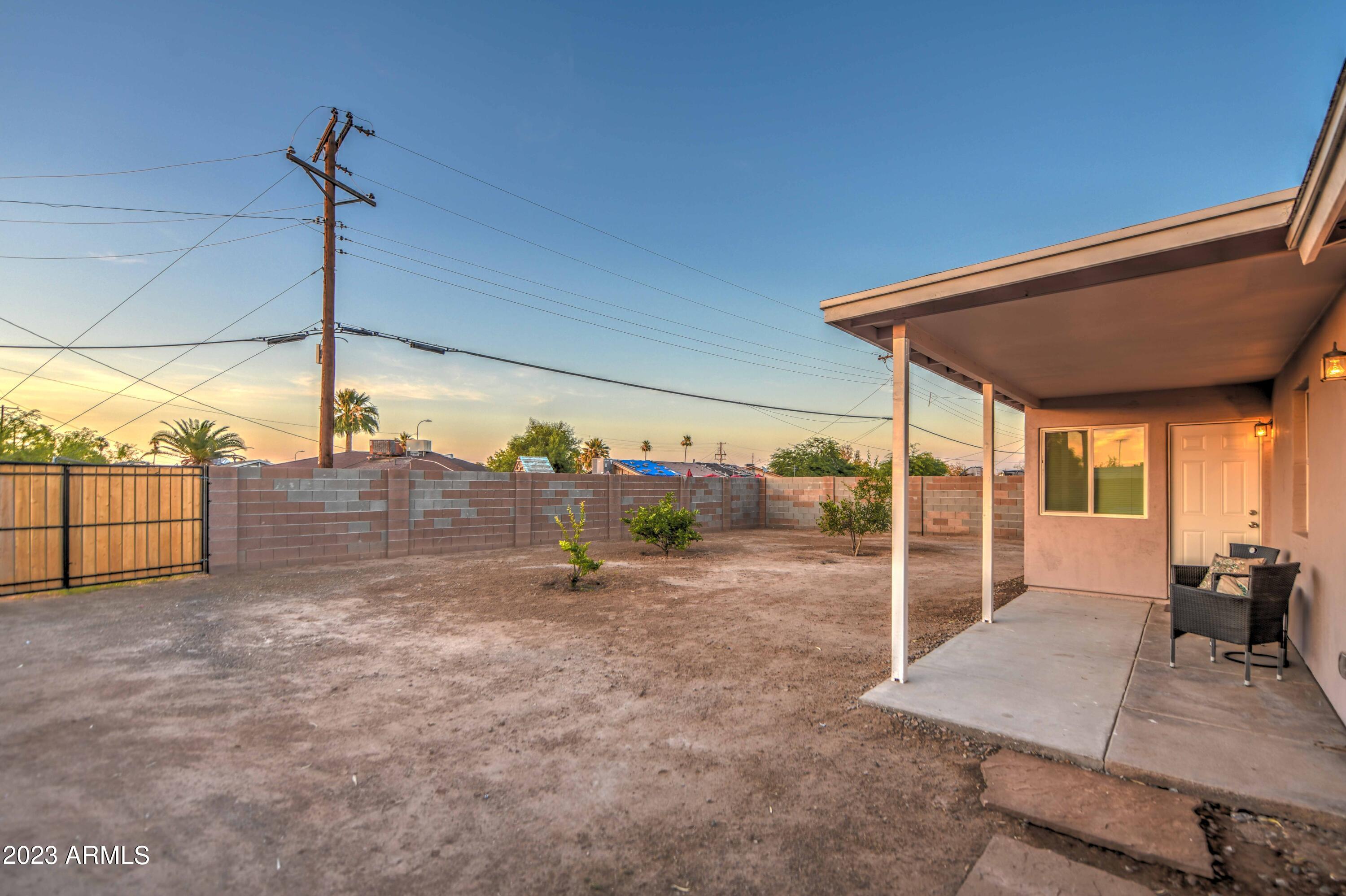 1302 East Pecan Road Phoenix, AZ 85040 - Photo 33 of 37 Rear 2