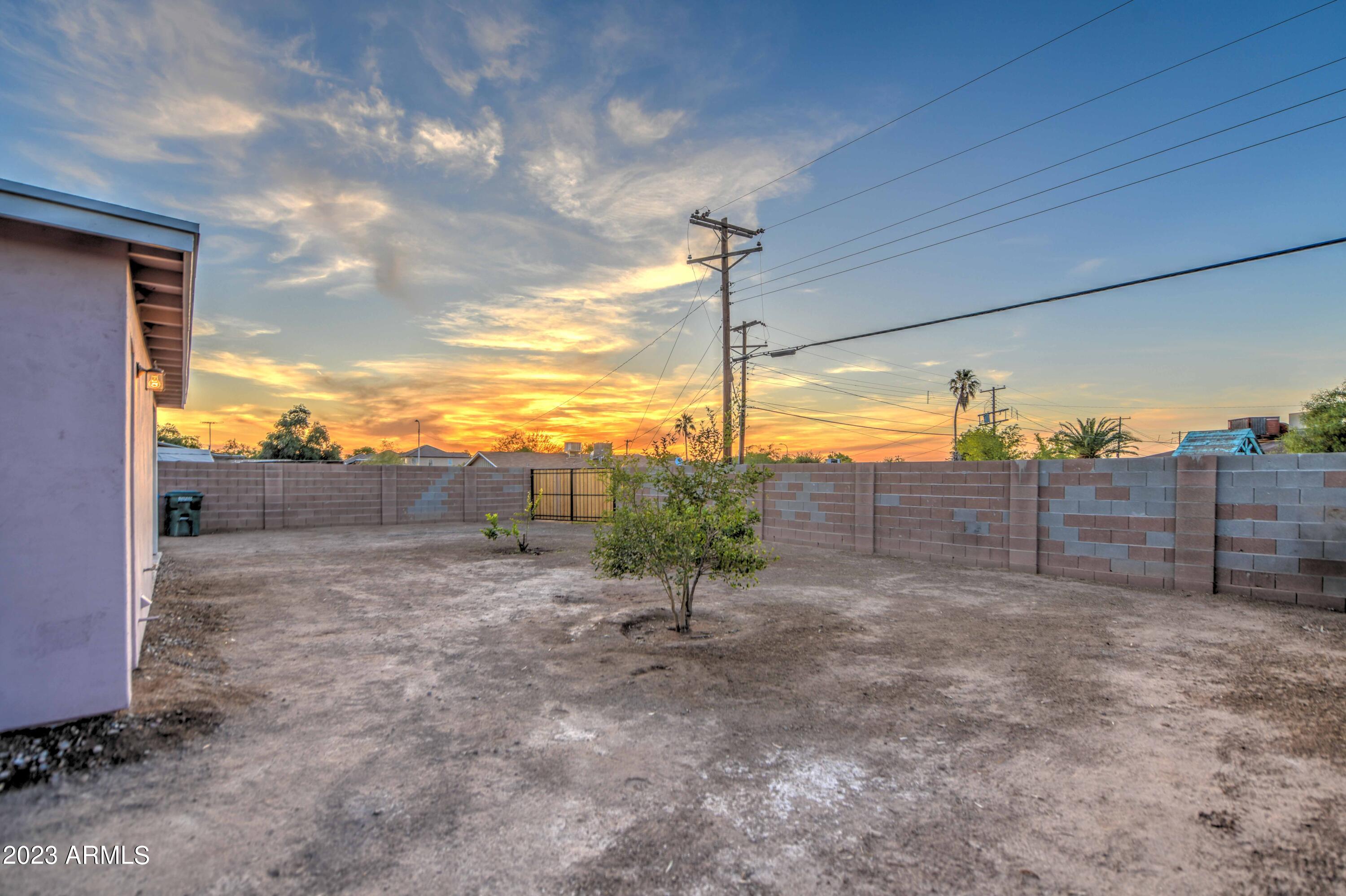 1302 East Pecan Road Phoenix, AZ 85040 - Photo 37 of 37 Rear 6