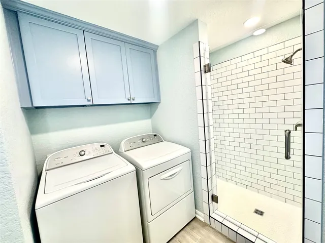 $210,000 | 2803 Kings Crossing Drive, Unit 205, Kingwood, TX 77345