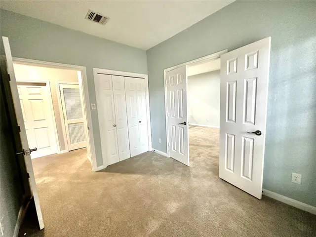 $210,000 | 2803 Kings Crossing Drive, Unit 205, Kingwood, TX 77345