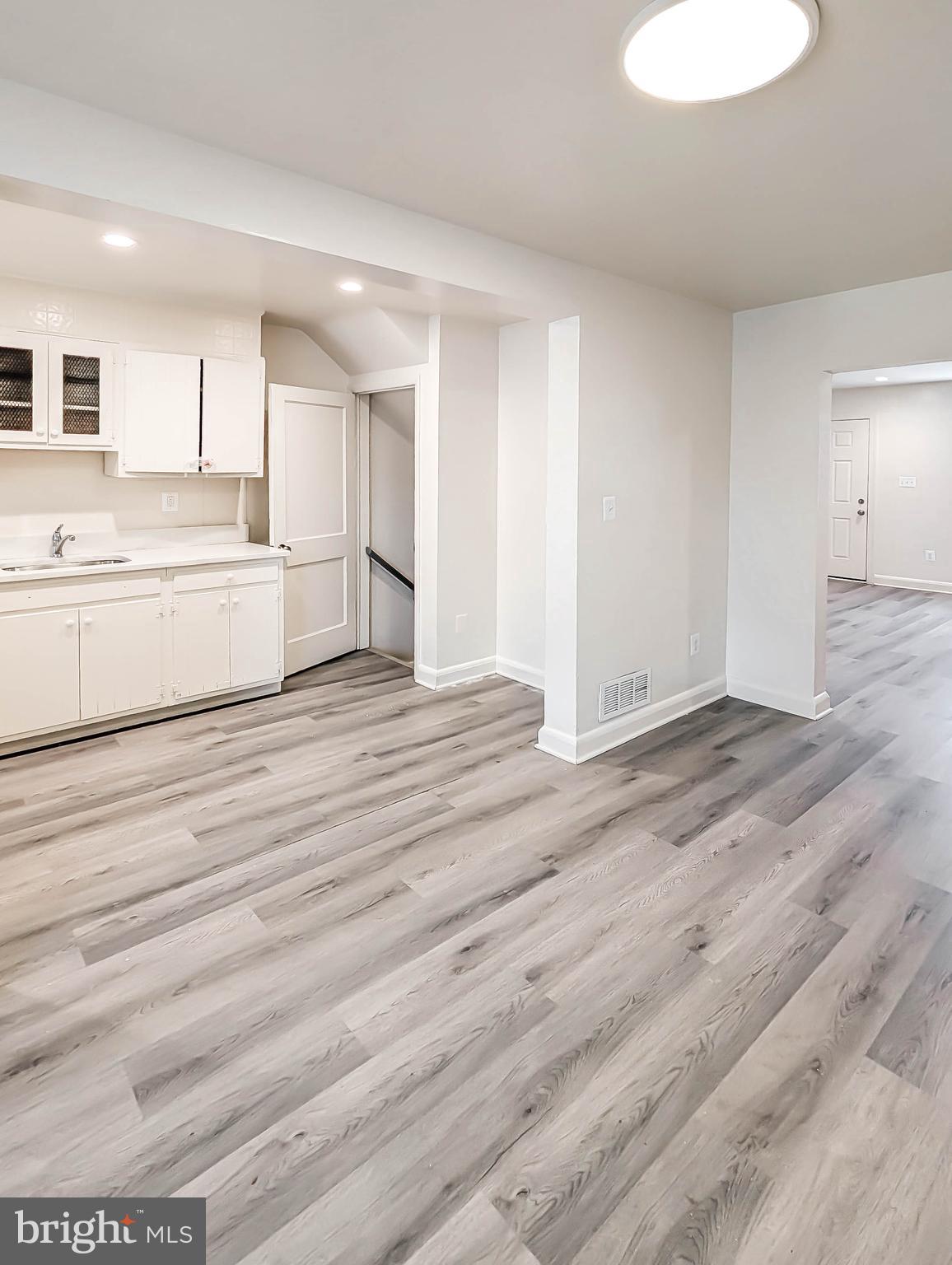 433 Grovethorn Road Baltimore, MD 21220 - Photo 8 of 41