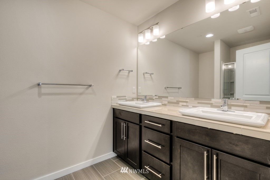 4118 A 208th Place Southeast, Unit 701 Bothell, WA 98021 - Photo 12 of 22 Gallery Image 12