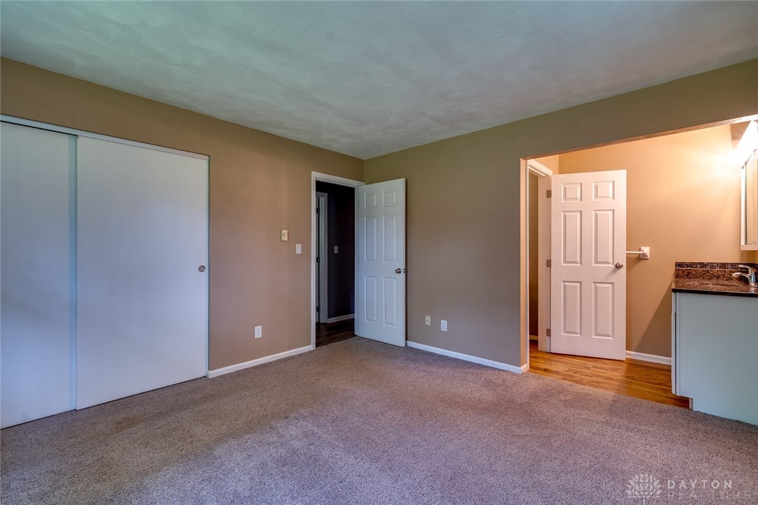 9859 Welsh Road Brookville, OH 45309 - Photo 15 of 27 Gallery Image 15