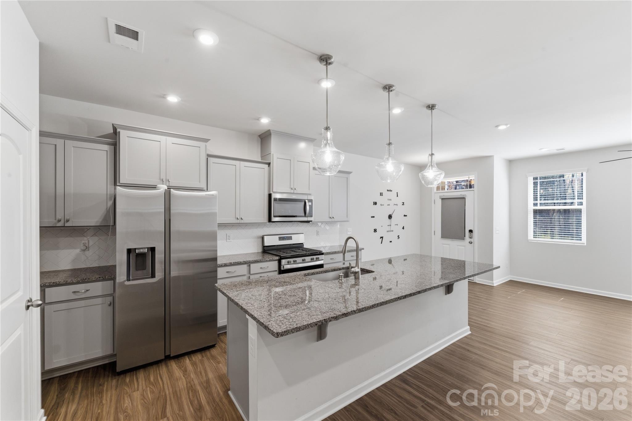 1324 Galloway Road Charlotte, NC 28262 - Photo 3 of 31