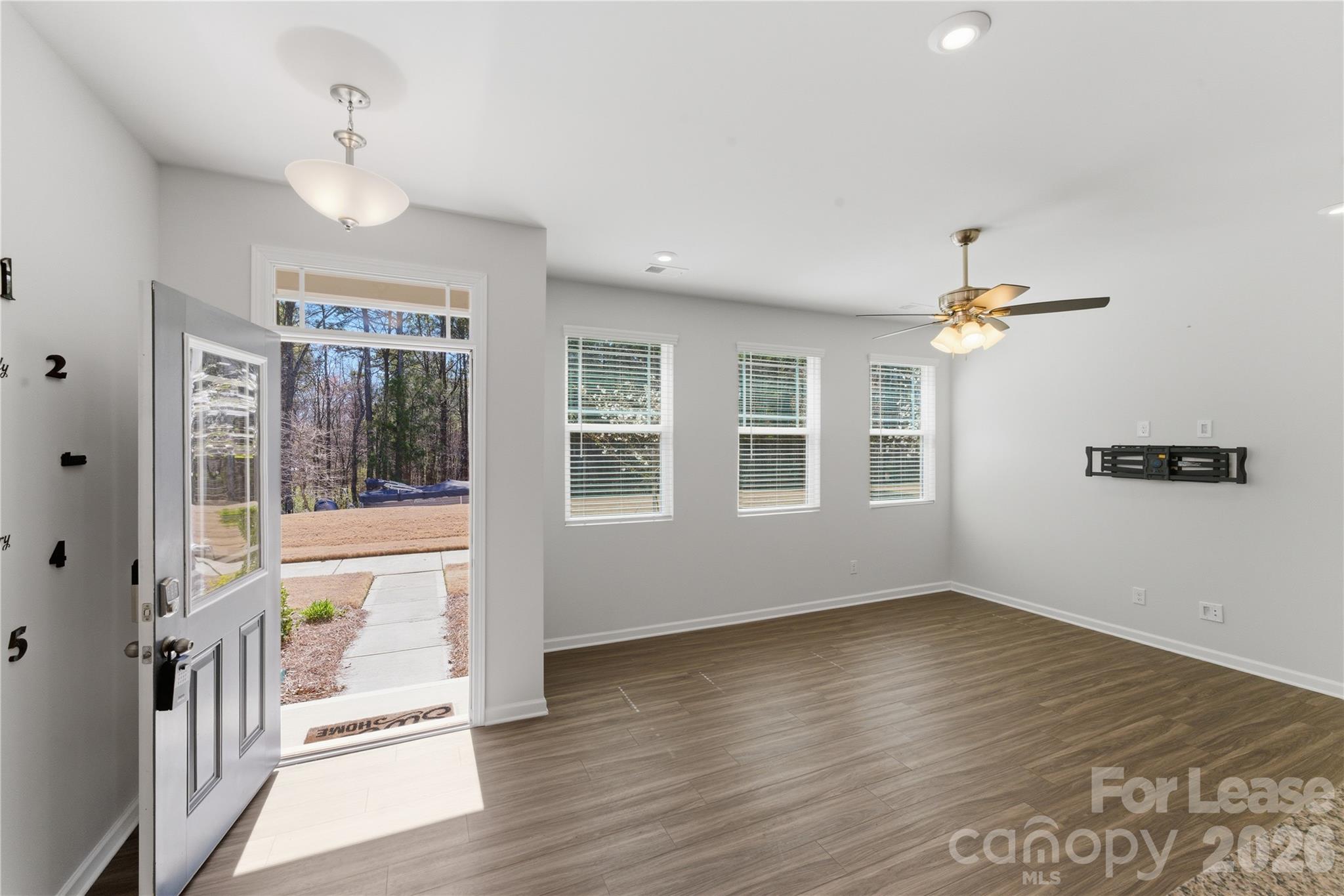 1324 Galloway Road Charlotte, NC 28262 - Photo 7 of 31