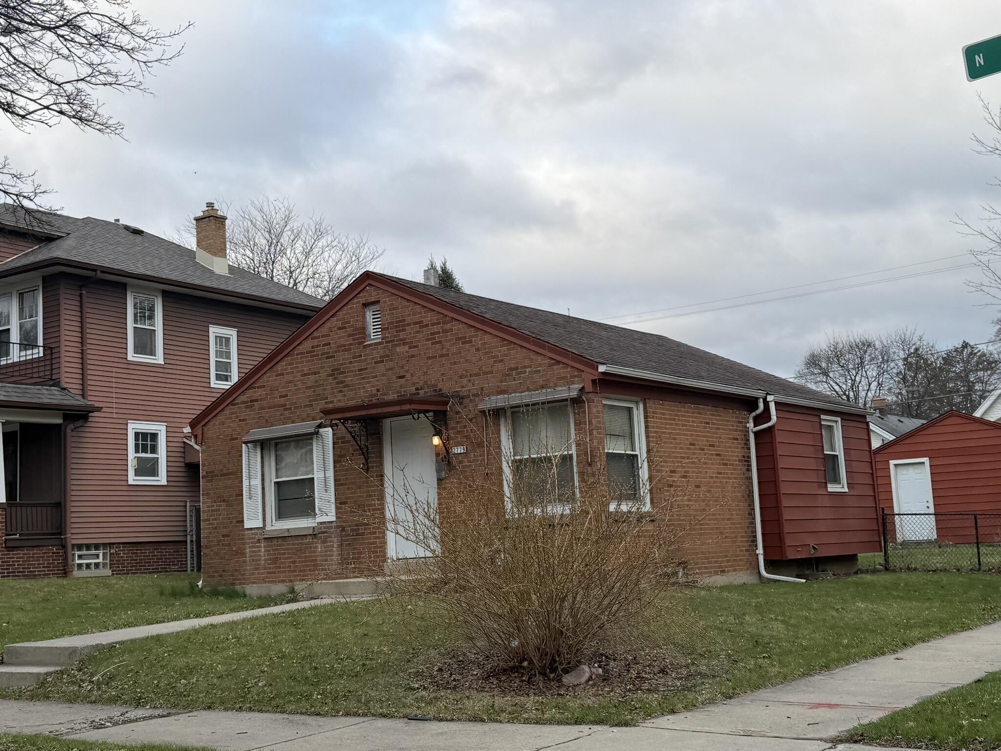 2779 North 51st Street Milwaukee, WI 53210 - Photo 2 of 3 IMG_1746
